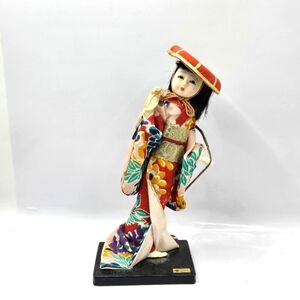 Vintage 6” Japanese GEISHA Girl Doll- in Kimono on Wood stand Japan